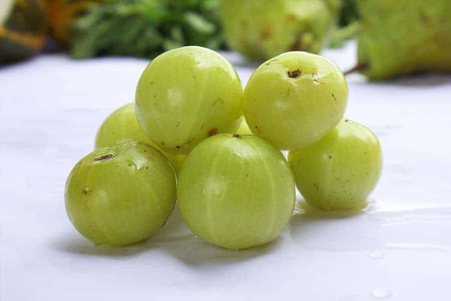 Amla (Indian gooseberry) - for hair, skin and weight loss 1 amla 01
