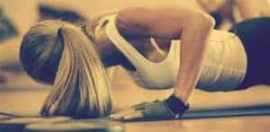  doing push-ups