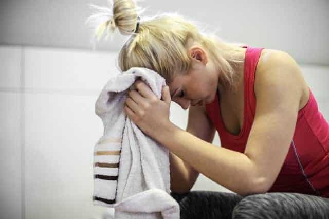 Overtraining after training - how to avoid it? 1 przetrenowanie jakie objawy o nim swiadcza jak zostalo wczesniej wspomnian 3397309