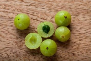 Herbs for weight loss - types, effectiveness and possible side effects 4 Amla fruit, Indian gooseberry