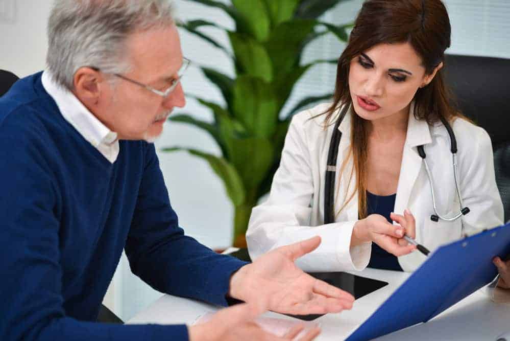 Andropause - causes and ways to relieve symptoms of male menopause 3 The doctor informs the patient