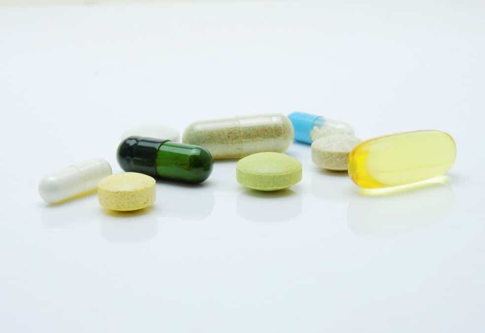 Effective Weight Loss Pills (Rank 2024) 1 close up photography of pills 161688